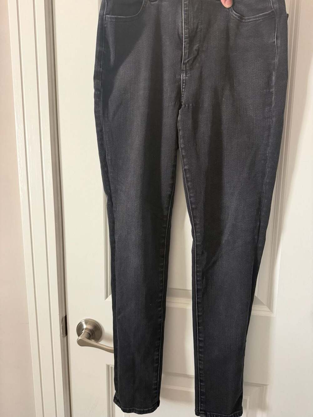 American Eagle Super Hi-Rise Ne(x)t Level The Dream Jean Black Skinny Jeans